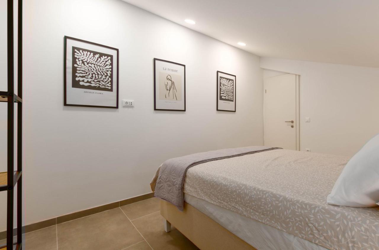 Apartment Eros Šišan Eksteriør billede